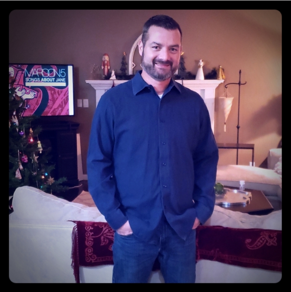 Mens button up dress shirt